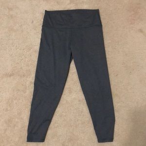 Grey Aerie leggings Capri